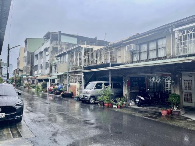 南投市透天-10
